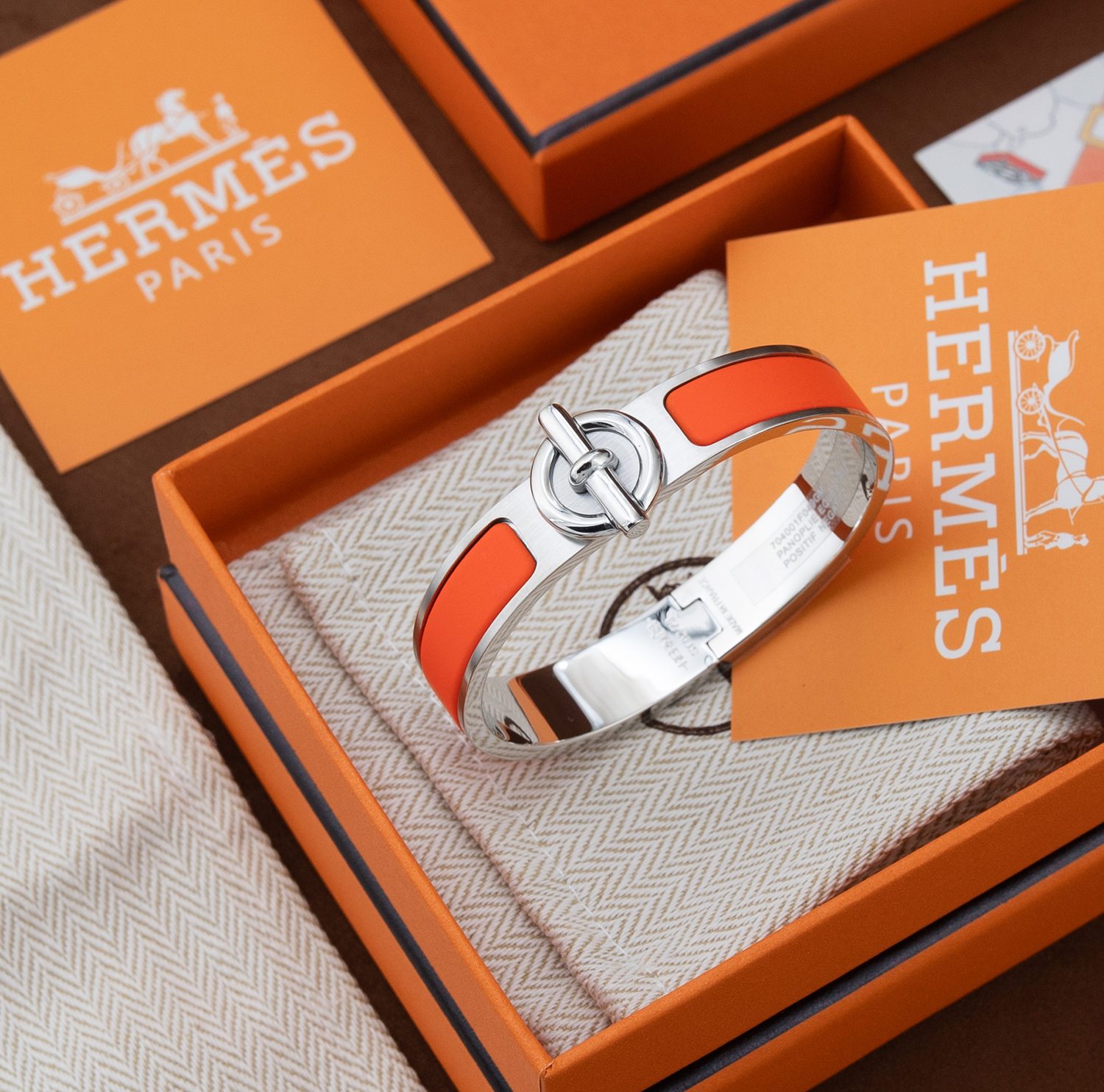 HERMES Bracelet-555